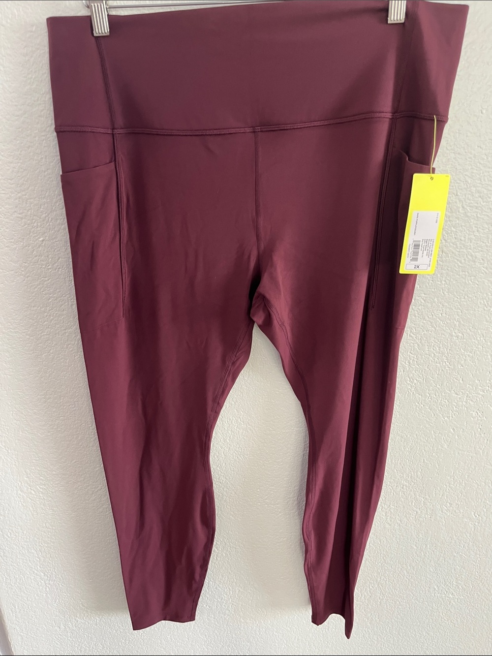 all in motion High-Waist Pocket Leggings in Deep Wine